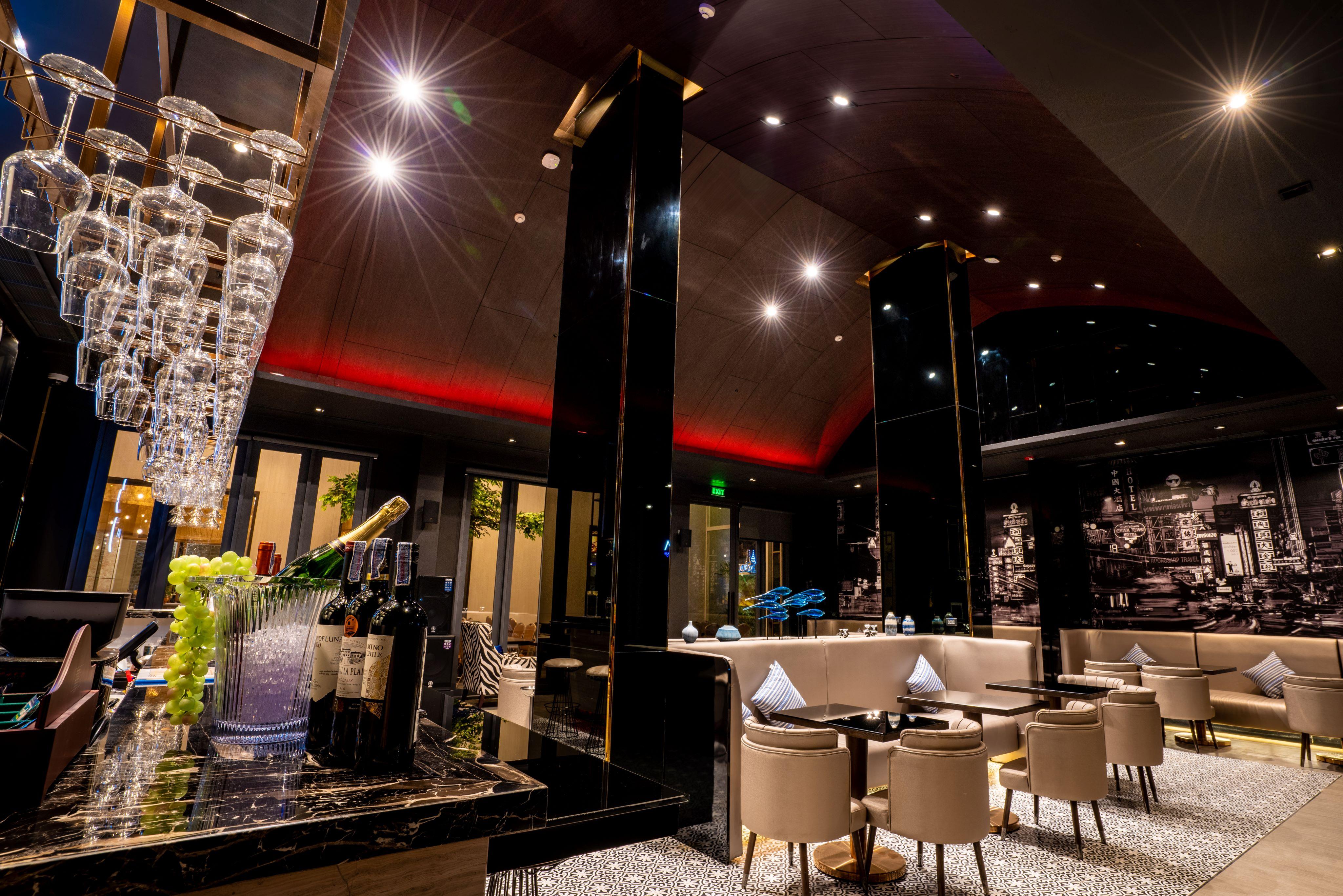 Divalux & Bangkok, Suvarnabhumi Airport-free Shuttle 酒店 曼谷