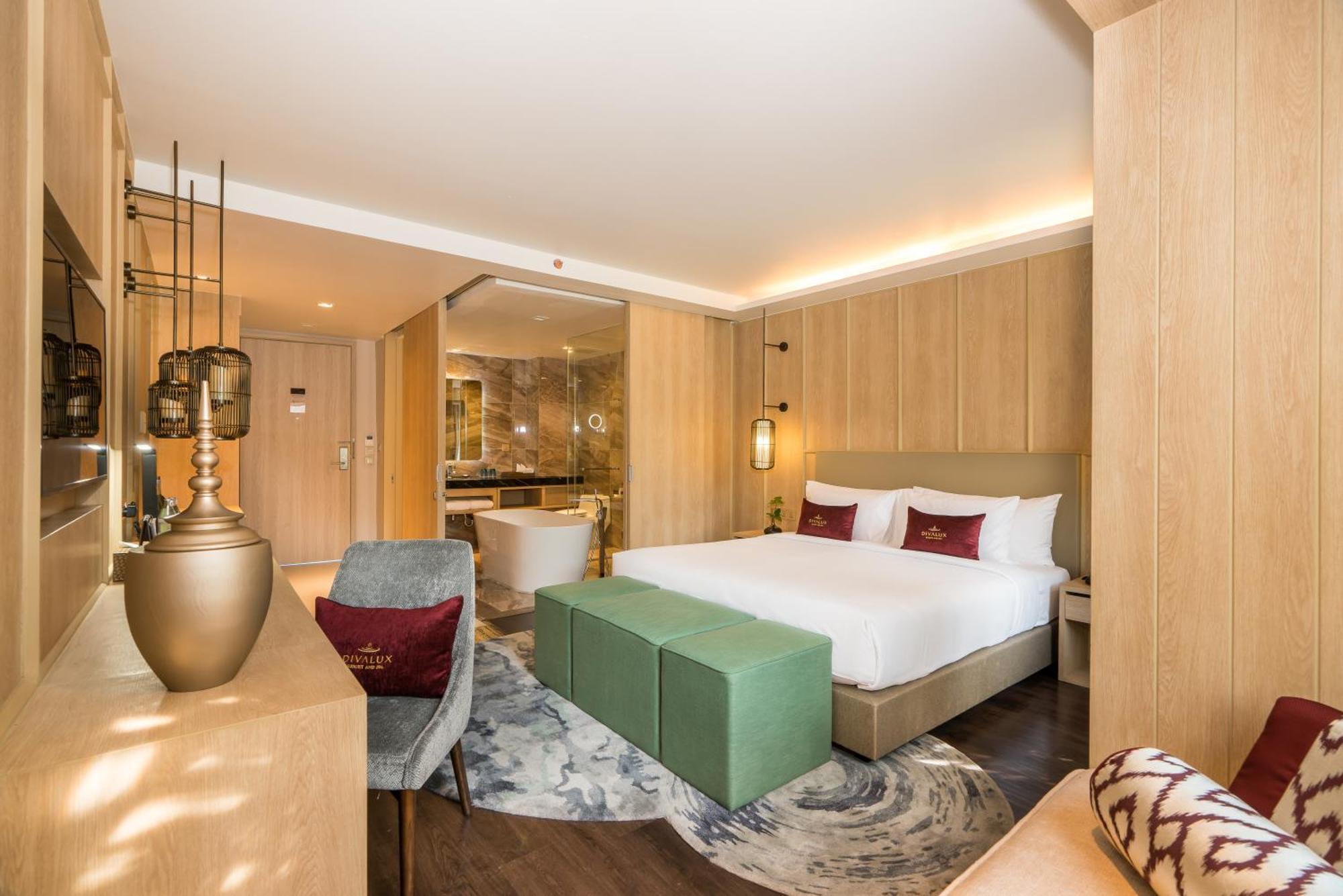 Divalux & Bangkok, Suvarnabhumi Airport-free Shuttle 5* 曼谷